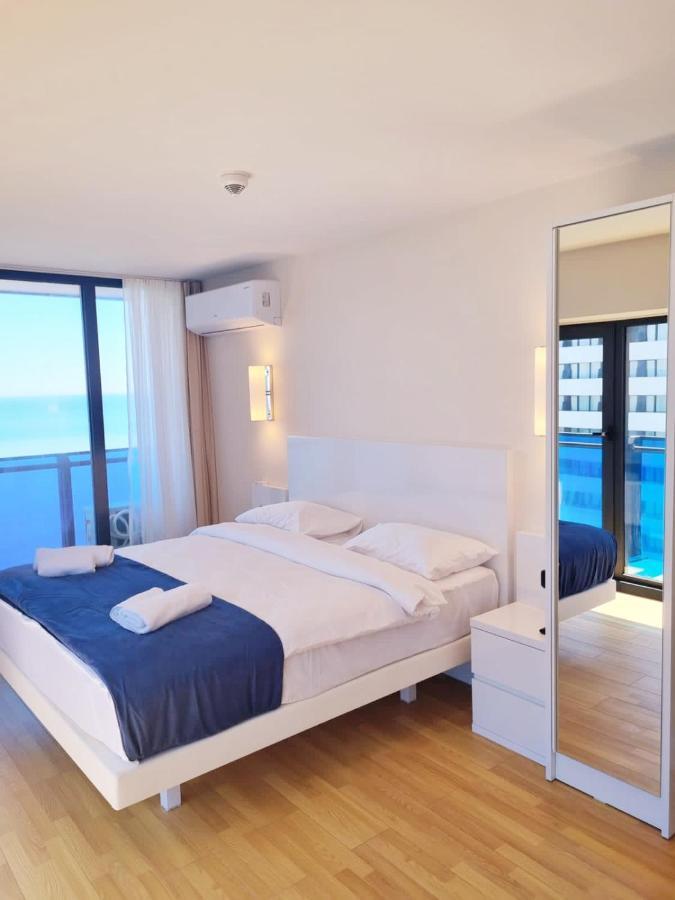 D Block Of New Luxurious Orbi City Batumi Esterno foto